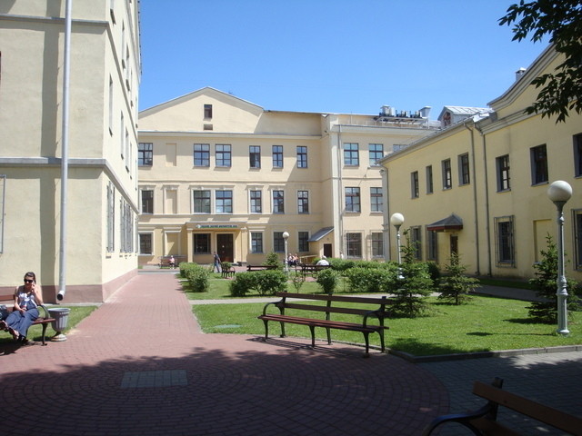 3 городская клиническая больница имени Е.В. Клумова